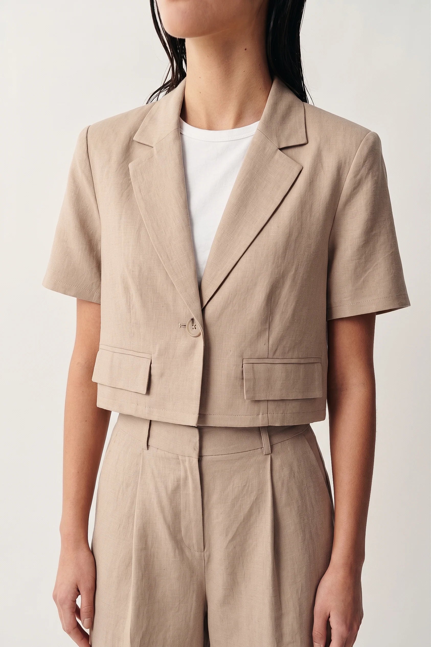 Riviera Linen Tailored Blazer-Khaki