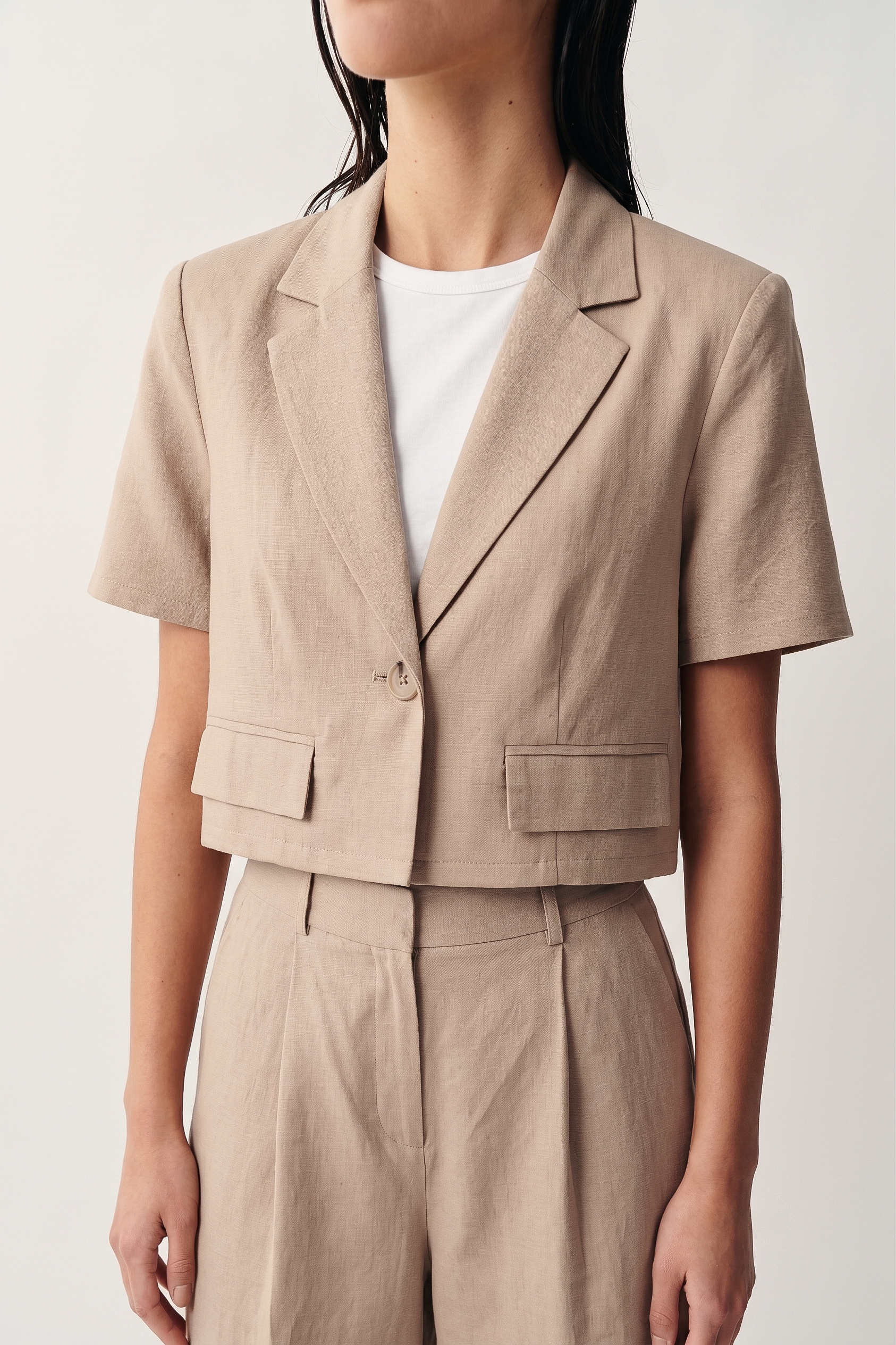 Riviera Linen Tailored Blazer-Khaki